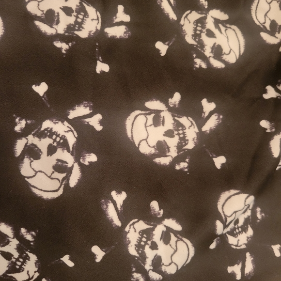 SKELETON SKIRT SIZE XLARGE - Picture 7 of 8
